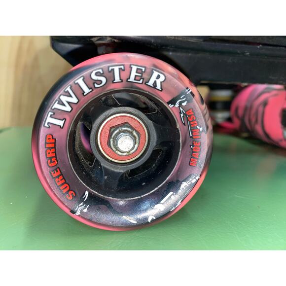 VNLA Renegade Roller Derby Skates - Picture 10 of 12